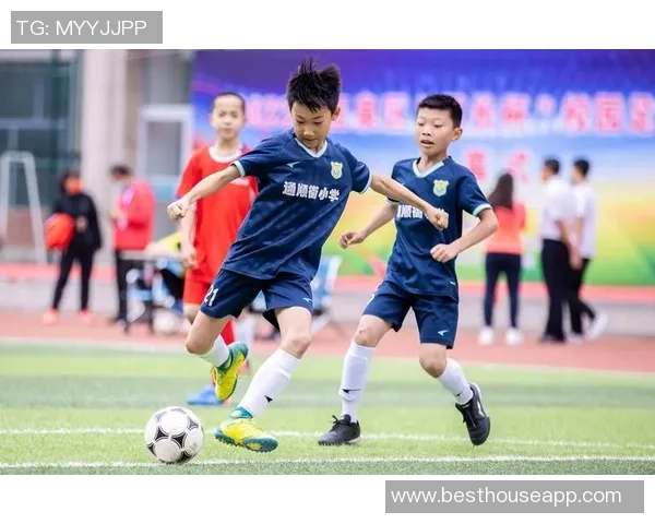 足球队长3龙超博客带你领略足球世界的精彩与激情